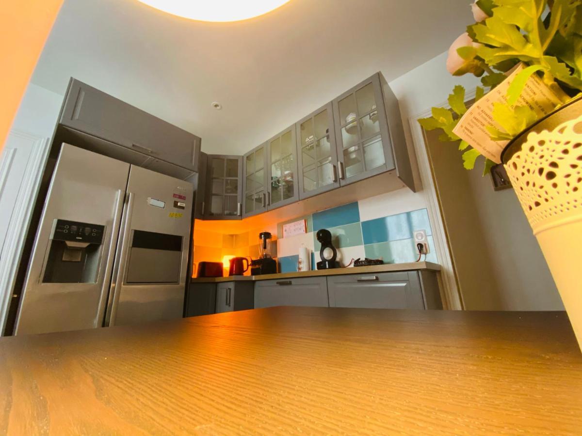 Champs Elysees Apartamento Paris